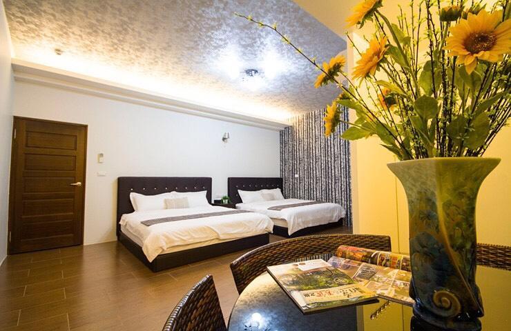 Shui River B&B Wujie Bagian luar foto